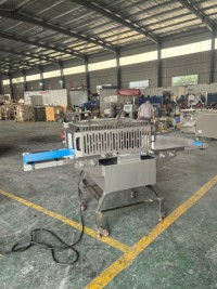 Fresh meat layering machine, fresh meat multi-layer slicing machine, fresh meat horizontal slicing machine, beef slicin